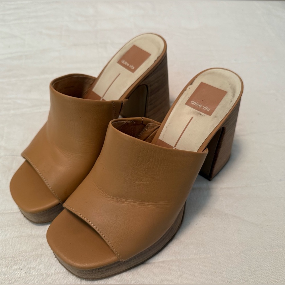 Dolce Vita Tan Block Heel Mules